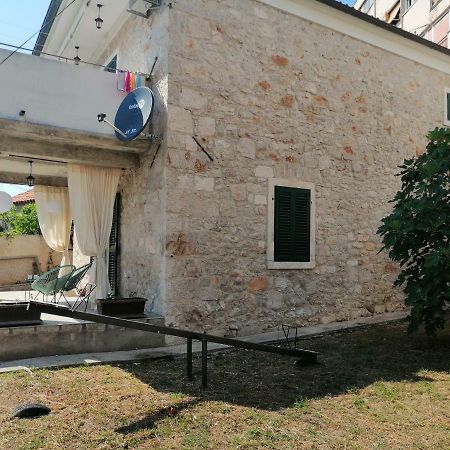 Studio Apartman Adris Hotel Šibenik Buitenkant foto