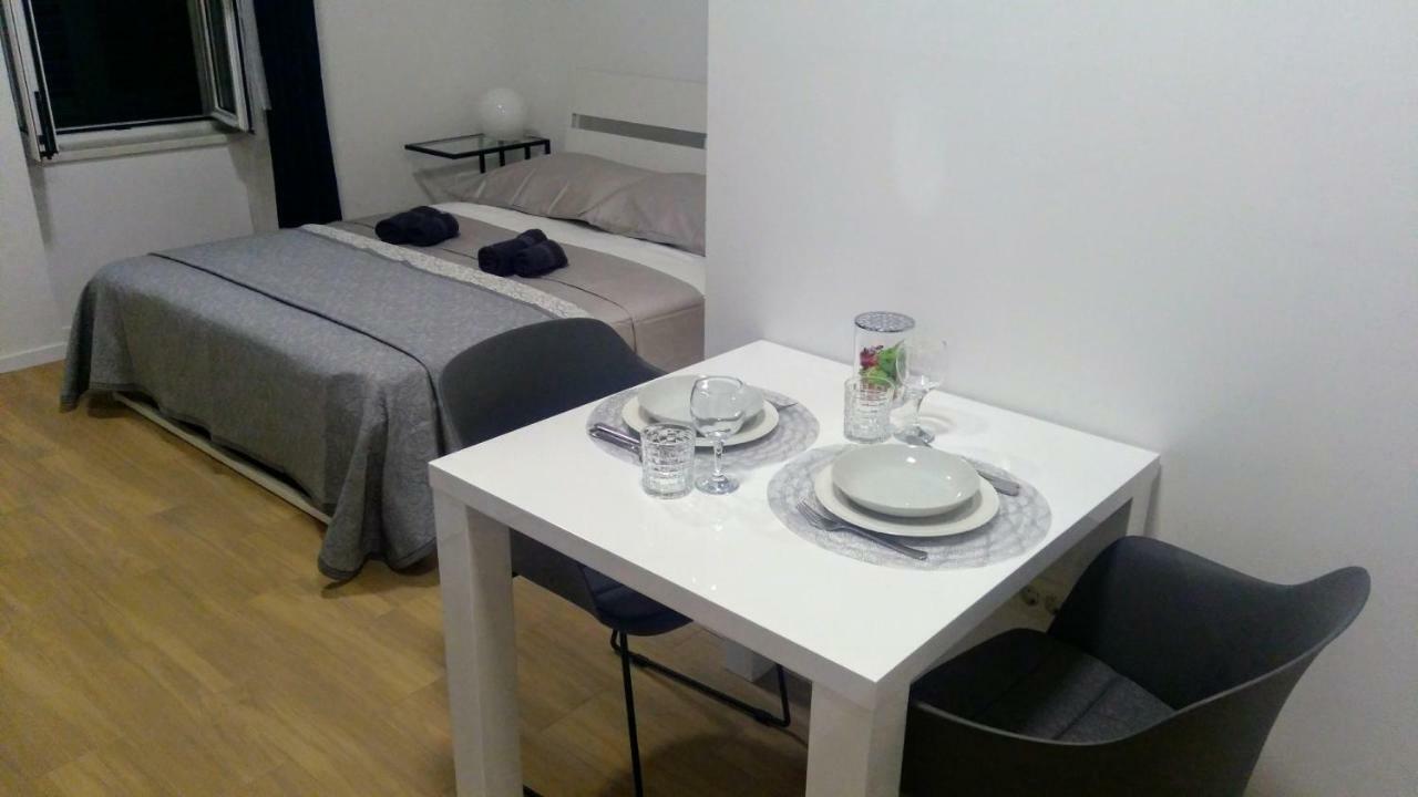 Studio Apartman Adris Hotel Šibenik Buitenkant foto