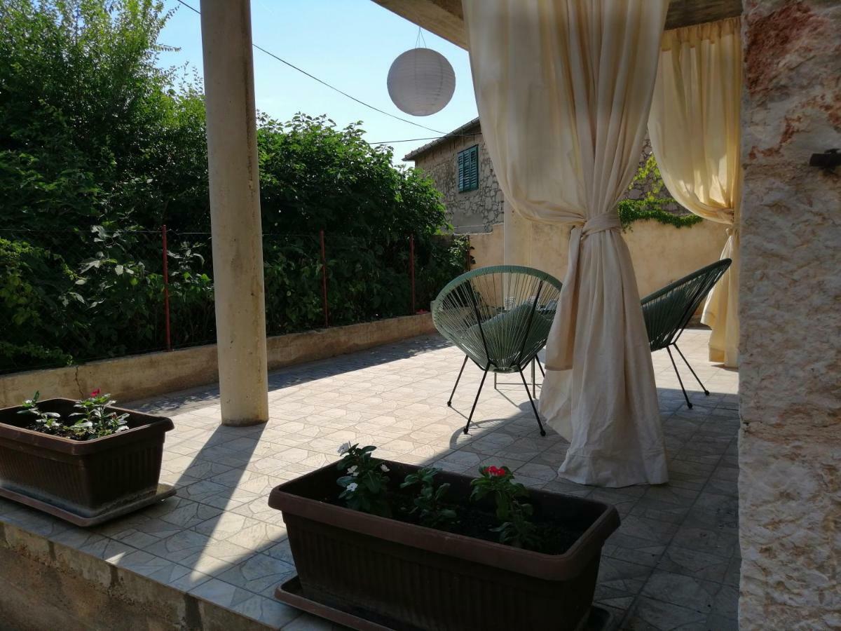 Studio Apartman Adris Hotel Šibenik Buitenkant foto
